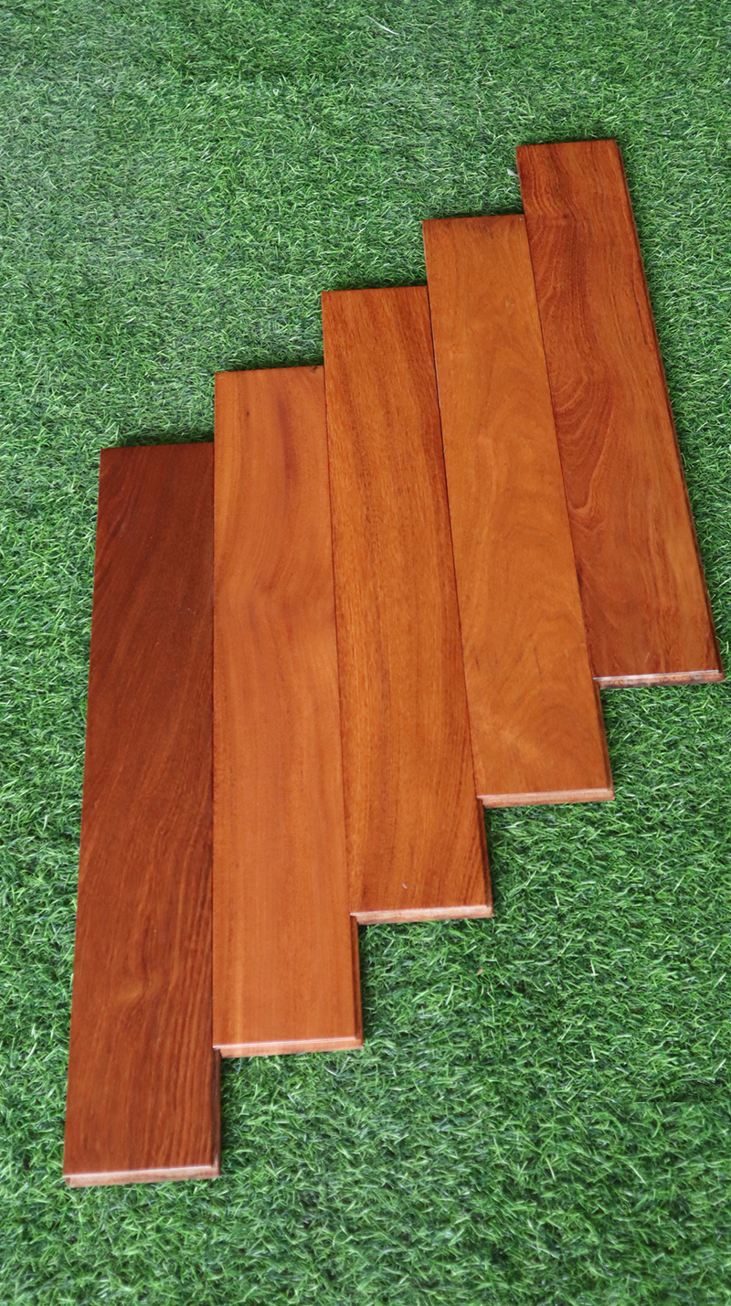 Ván Sàn Engineer Gõ Đỏ Phi